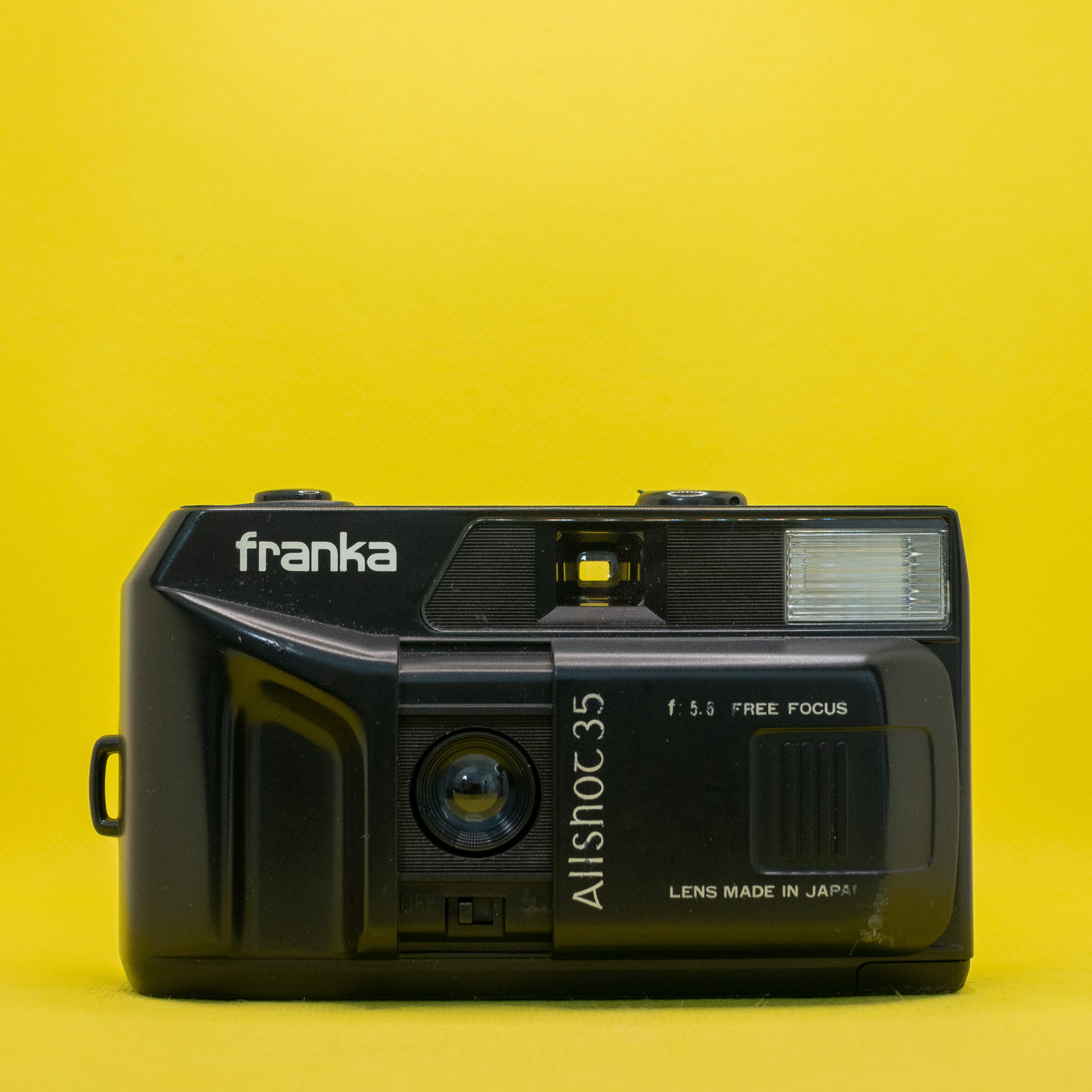 Franca Allshot - Fotocamera con pellicola 35 mm · immagine principale