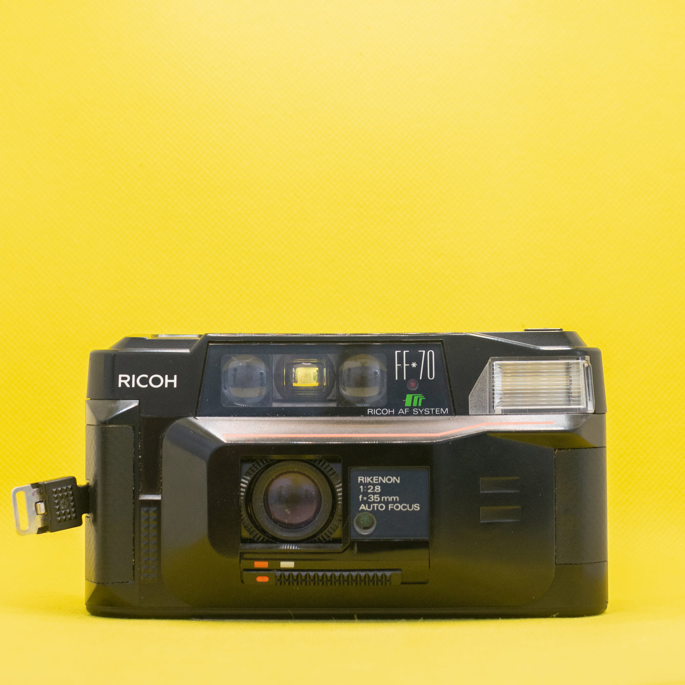 Fotocamera a pellicola Ricoh FF70 F2.8-35mm · immagine principale