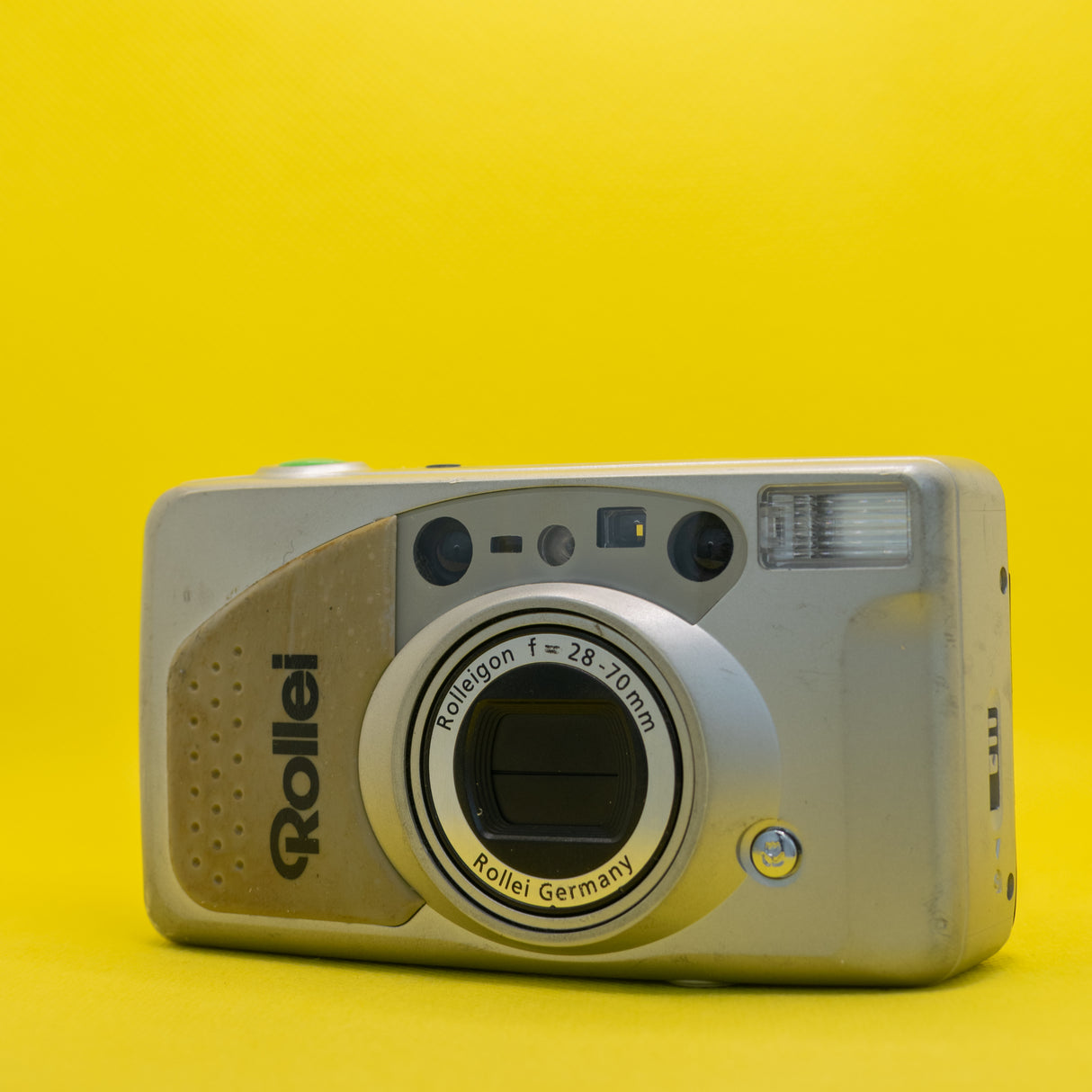 Rollei Giro 70WA - 35mm Premium Compact Film Camera