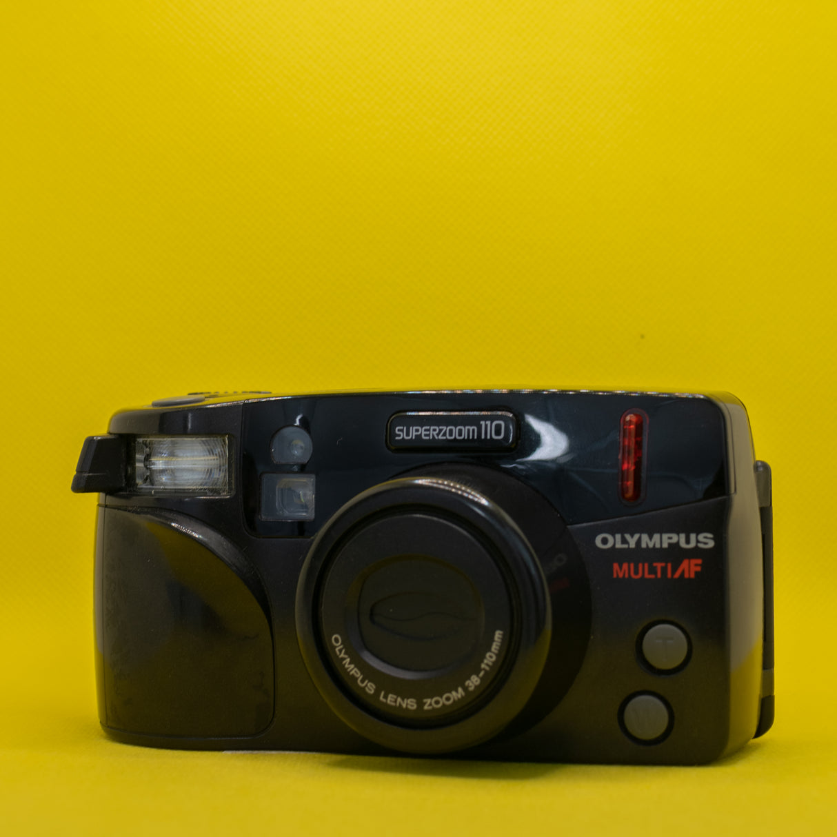 Fotocamera a pellicola Olympus Superzoom 110 - 35 mm
