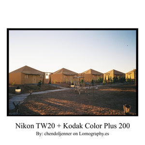 Nikon TW20 - Fotocamera compatta a pellicola 35 mm